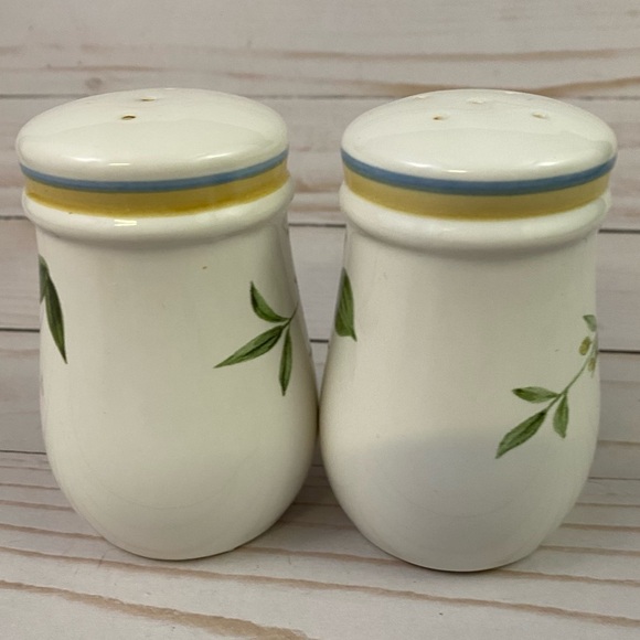 Vintage Blue Floral Salt & Pepper Shakers Yellow Blue Stripe - Picture 3 of 6